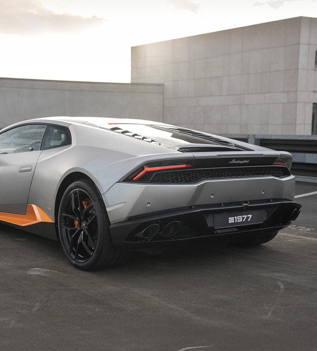 1977-lamborghini-huracan-grau-1050x1160