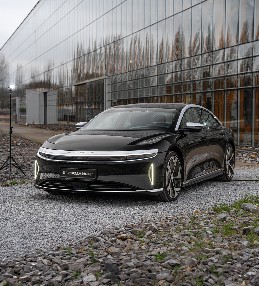 eformance-lucid-1050x1160